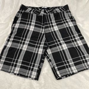 O’Neill Black and White Plaid Shorts Size 30